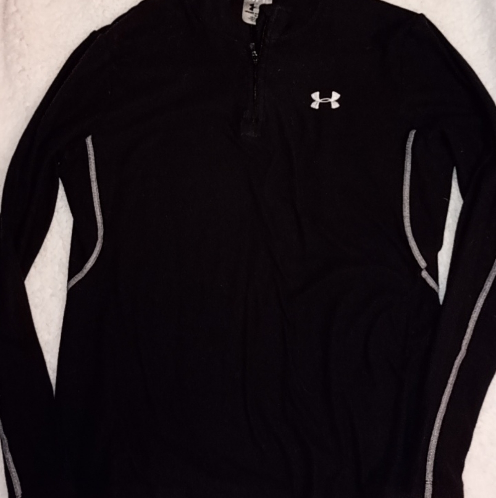 UA sweatshirt